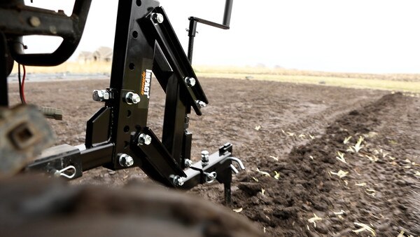 ATV/UTV 1-Point Hitch Lift With 2 Receivers - Tractor & Utility Vehicle Lift By Impact Implements